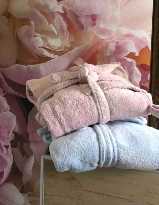 Willkommen Im Casa Felice, Der Wohlfuehl Oase Mit Balkon, 4 Betten Und Homeoffice Platz Aidlingen Ngoại thất bức ảnh