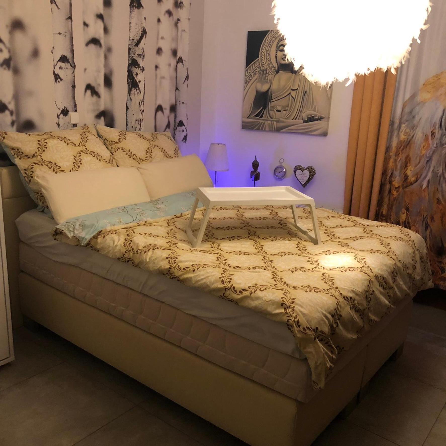 Willkommen Im Casa Felice, Der Wohlfuehl Oase Mit Balkon, 4 Betten Und Homeoffice Platz Aidlingen Ngoại thất bức ảnh