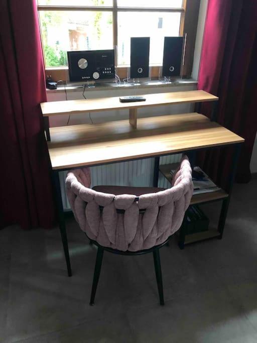 Willkommen Im Casa Felice, Der Wohlfuehl Oase Mit Balkon, 4 Betten Und Homeoffice Platz Aidlingen Ngoại thất bức ảnh