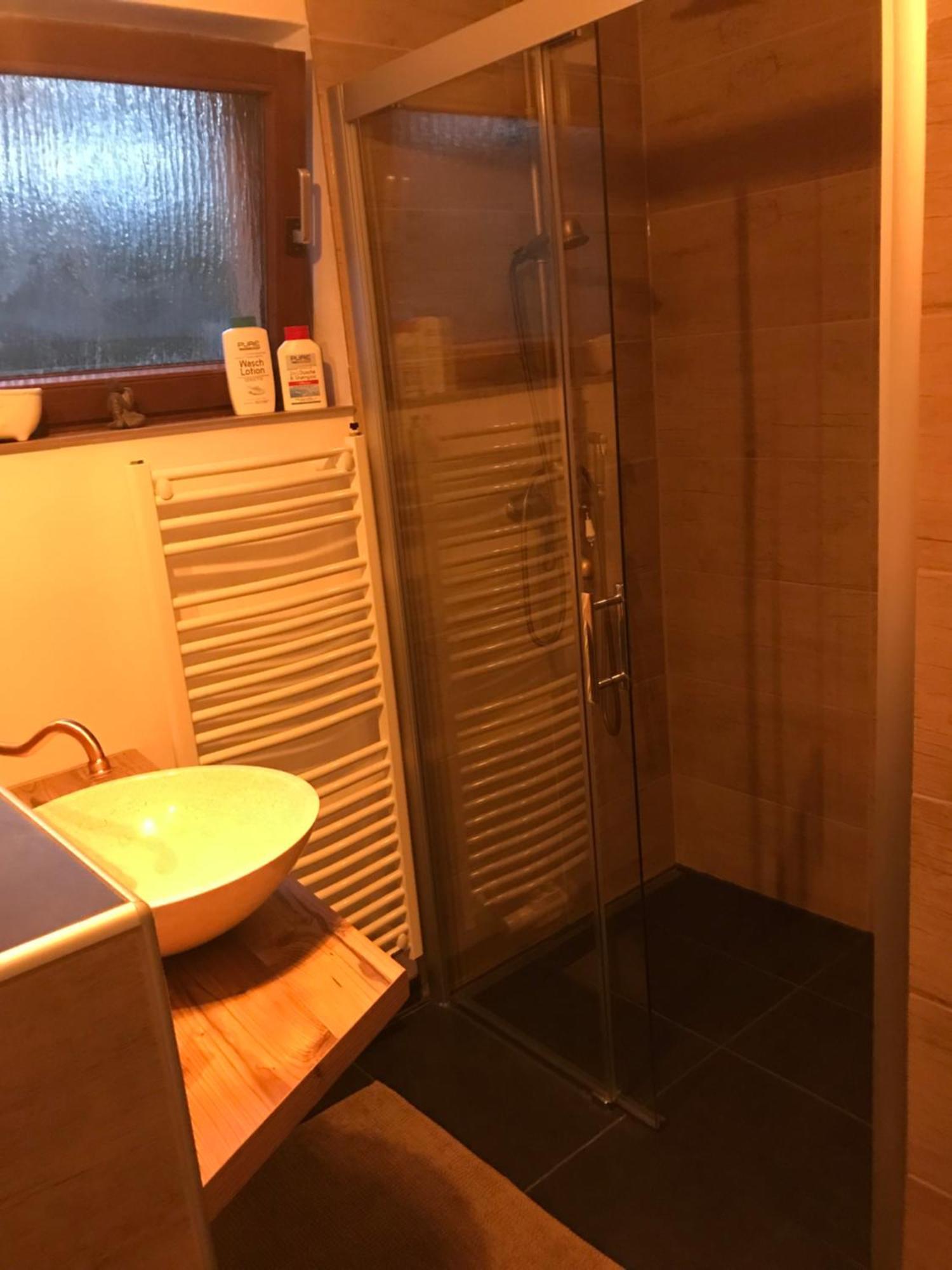 Willkommen Im Casa Felice, Der Wohlfuehl Oase Mit Balkon, 4 Betten Und Homeoffice Platz Aidlingen Ngoại thất bức ảnh
